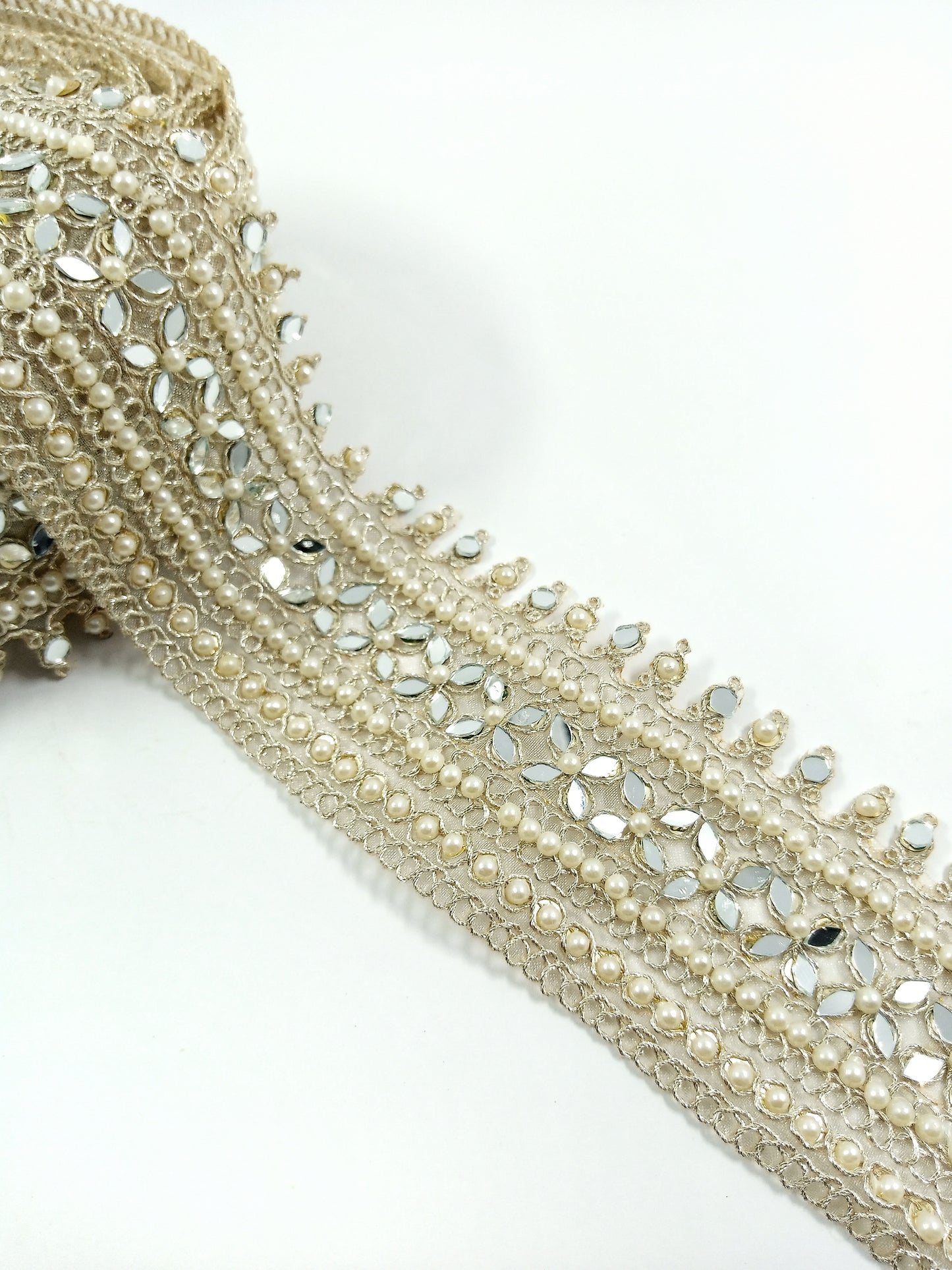 Border style fancy mirror work lace