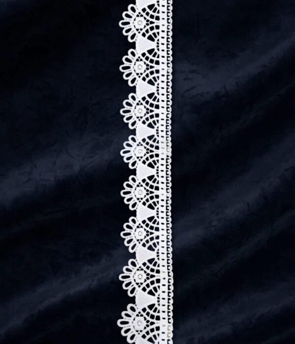 111.jpg Premium White Scalloped Cutwork milky Lace