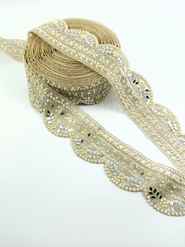 1st.jpg Ivory Pearl & Mirror Scallop Lace Trim