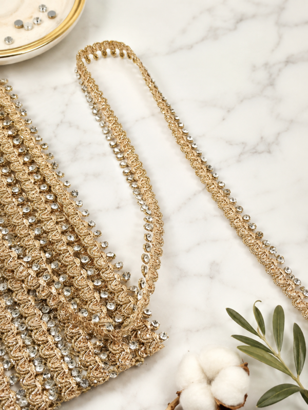 sleek single line rose gold stone lace