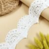 Fancy white scalped cutwork scallop lace