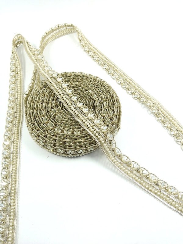 IMG_20260421_004603_219_1778628229420-01-01.jpg Gold Pearl & Mirror Leaf Trim — Medium Width